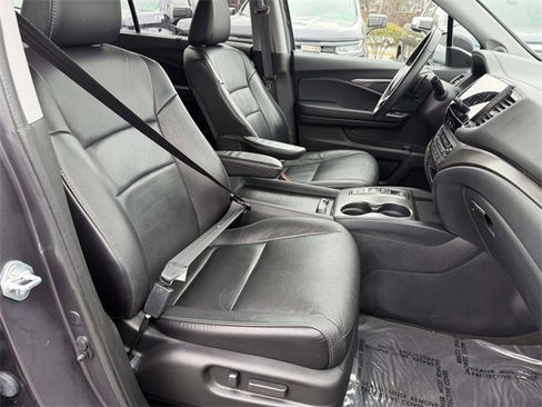 Certified 2022 Honda Pilot Special Edition image 7
