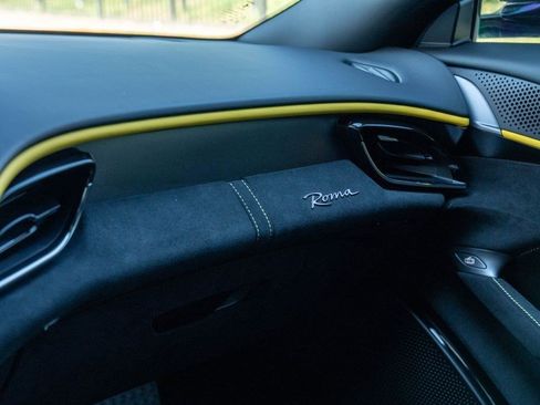 Used 2022 Ferrari Roma RWD image 43