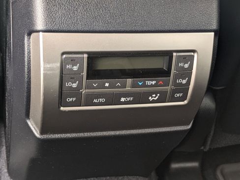 Used 2017 Lexus GX 460 Premium w/ Premium Package image 26