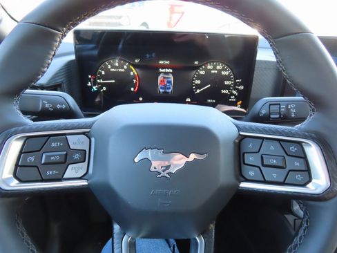 New 2025 Ford Mustang Coupe image 9