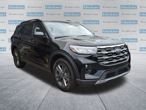 New 2026 Ford Explorer Active w/ Active Comfort Package AWD/4WD image 10