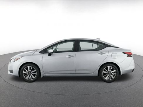 Used 2025 Nissan Versa SV FWD image 4