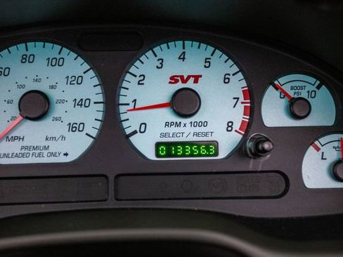 Used 2003 Ford Mustang Cobra image 9
