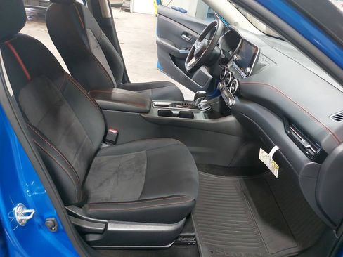 Certified 2025 Nissan Sentra SR w/ Midnight Edition FWD image 10