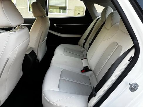Certified 2026 Hyundai Sonata SE FWD image 11