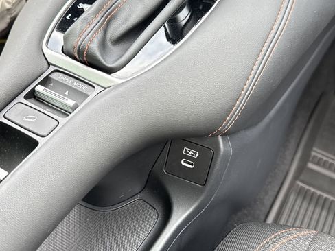 Used 2025 Honda HR-V Sport image 26