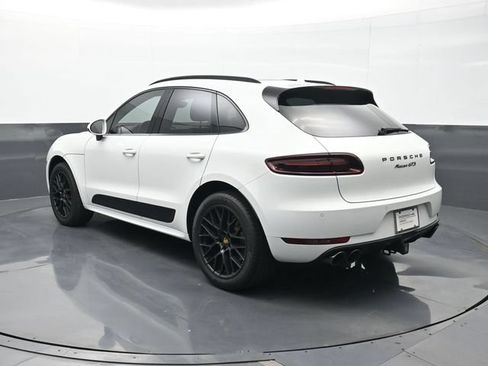 Certified 2018 Porsche Macan GTS AWD/4WD image 3