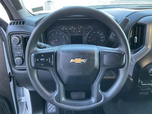 Certified 2022 Chevrolet Silverado 2500 Custom w/ Custom Value Package image 11
