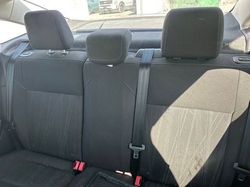 Used 2018 Ford Focus SEL image 19