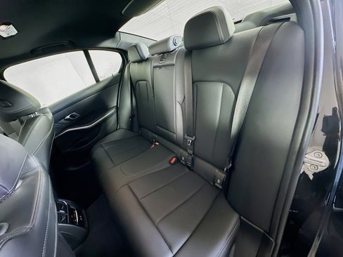 Used 2025 BMW 330i Sedan image 29
