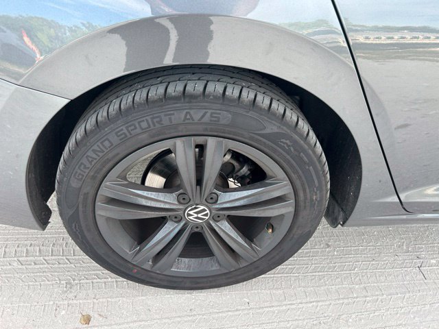 Used 2024 Volkswagen Jetta Sport FWD image 18