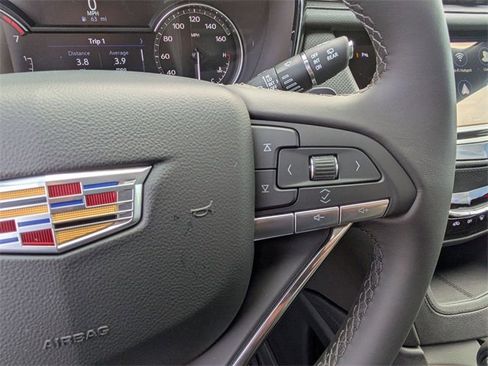 New 2025 Cadillac XT6 Luxury w/ LPO, Floor Liner Package image 12