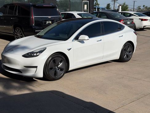 Used 2018 Tesla Model 3 Long Range AWD/4WD image 17