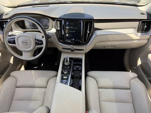 Used 2018 Volvo XC60 T8 Inscription w/ Advanced Package AWD/4WD image 16
