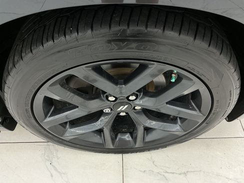 Used 2019 Dodge Charger SXT w/ Blacktop Package RWD image 46