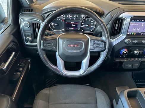 Certified 2022 GMC Sierra 1500 Elevation RWD image 15