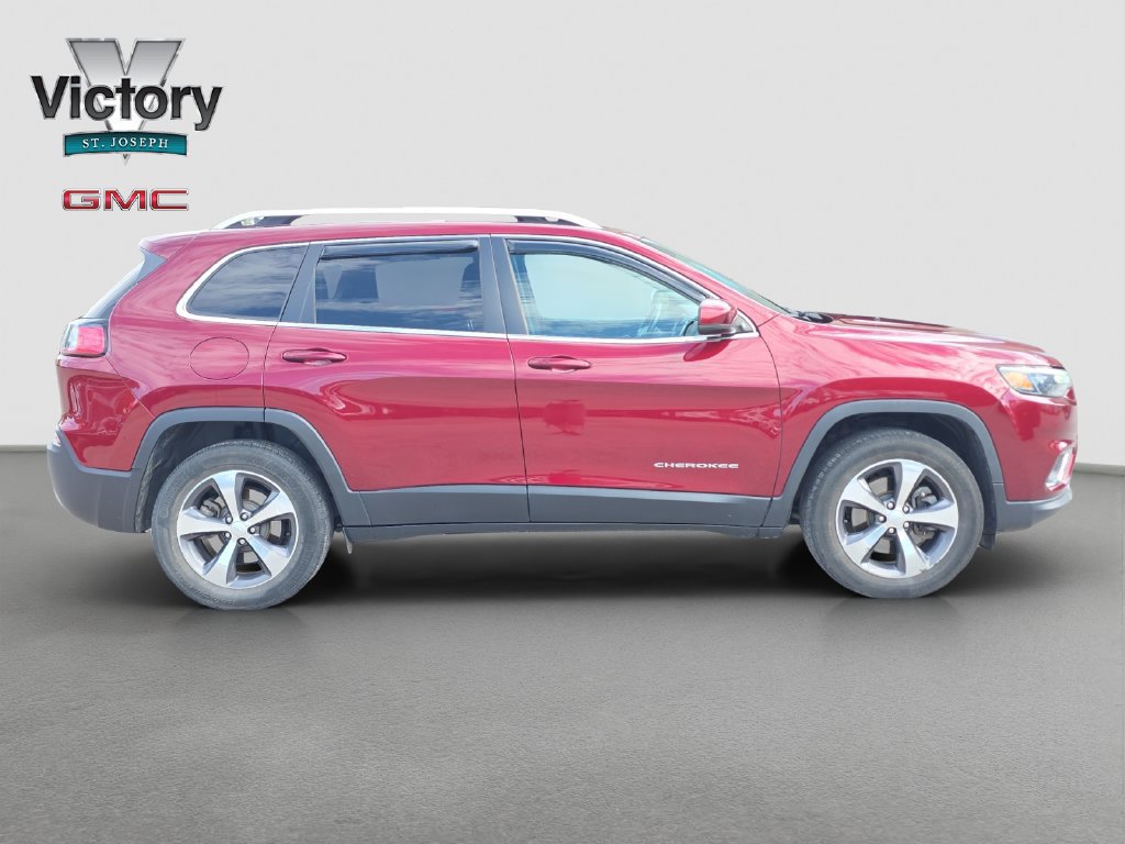 Used 2019 Jeep Cherokee Limited AWD/4WD image 19