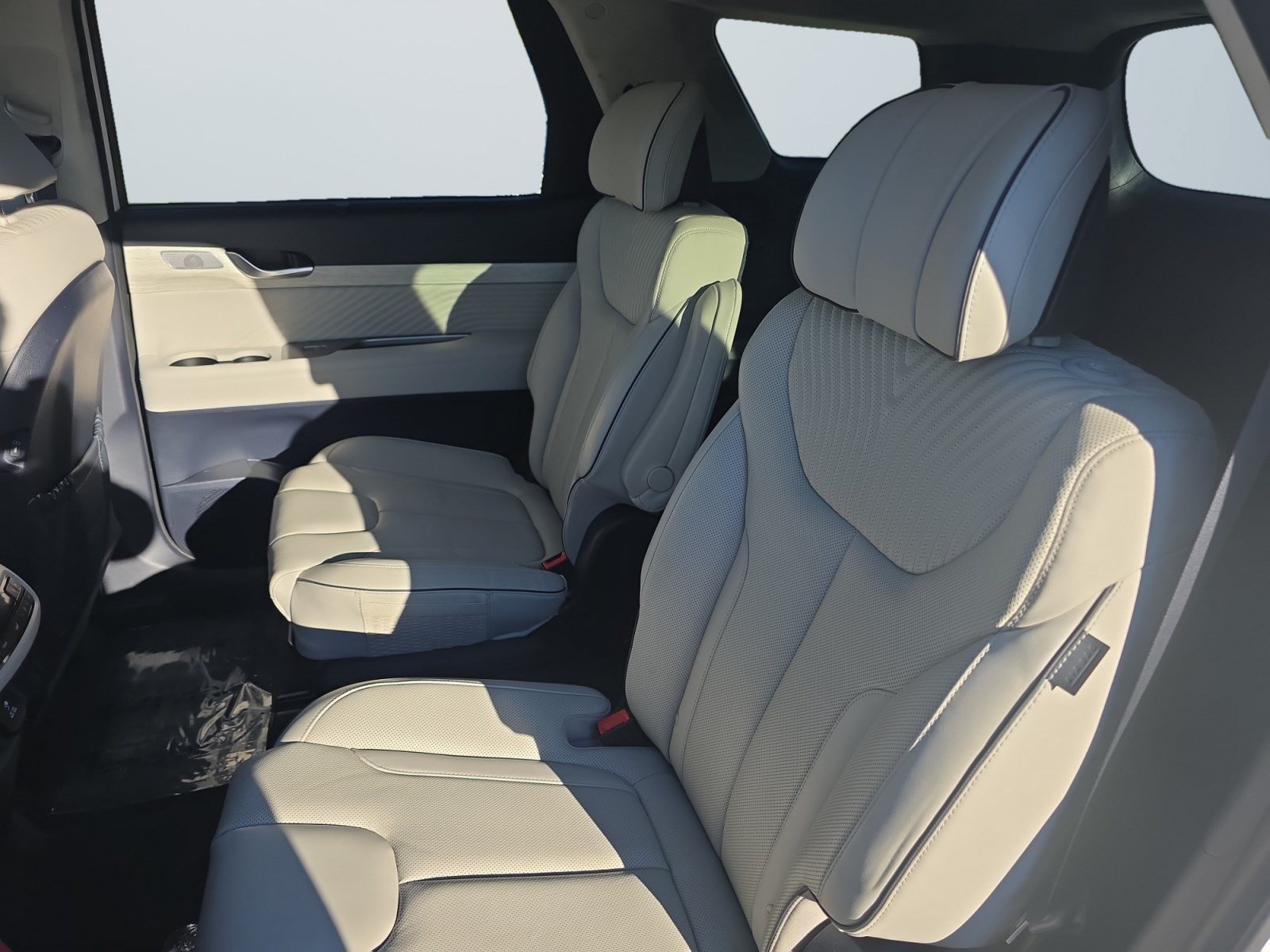 Certified 2023 Hyundai Palisade Calligraphy AWD/4WD image 15