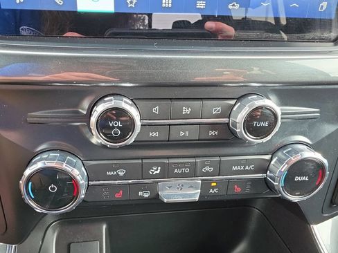 Used 2022 Ford F150 XLT w/ Equipment Group 302A High AWD/4WD image 23