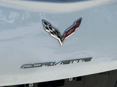 Used 2014 Chevrolet Corvette Stingray Convertible w/ 3LT Preferred Equipment Group RWD image 9