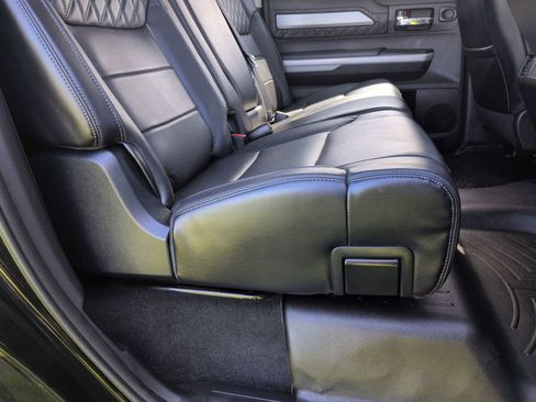 Used 2018 Toyota Tundra Platinum AWD/4WD image 28
