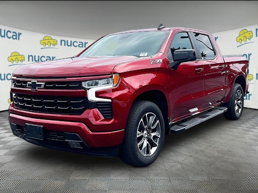 Used 2024 Chevrolet Silverado 1500 RST AWD/4WD image 3