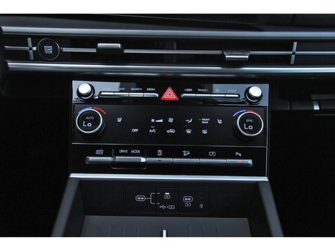 Certified 2026 Hyundai Santa Fe SEL FWD image 26