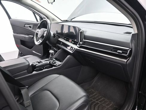 Used 2024 Kia Sportage EX FWD image 21