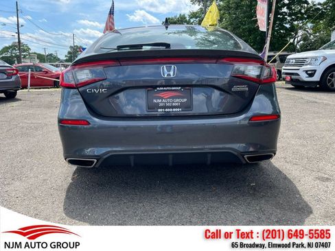 Used 2023 Honda Civic Sport Touring image 9