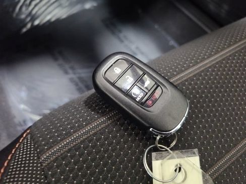 Used 2024 Honda CR-V Sport image 36