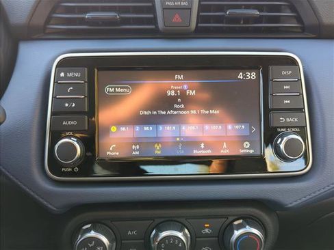 New 2025 Nissan Versa SV w/ Trunk Package image 9