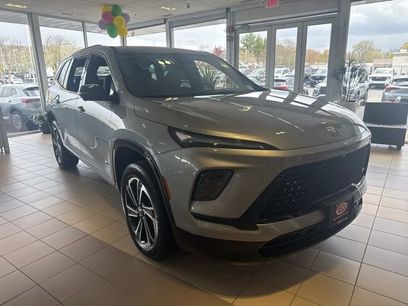 New 2025 Buick Enclave Sport Touring w/ LPO, Floor Liner Package