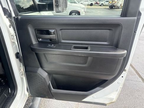 Used 2022 RAM 3500 Tradesman w/ Chrome Appearance Group AWD/4WD image 24
