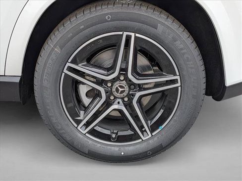 New 2026 Mercedes-Benz GLE 450 4MATIC image 10