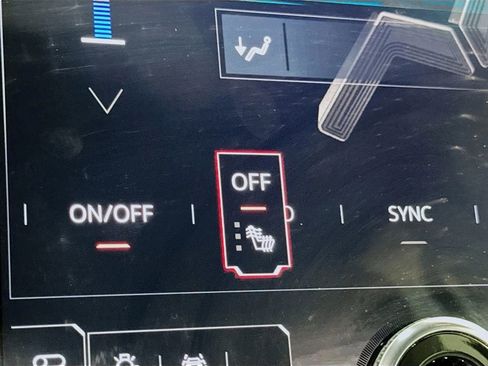 Certified 2024 GMC Acadia AT4 w/ LPO, Floor Liner Package AWD/4WD image 19