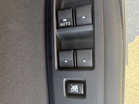 Used 2023 Ford Ranger XLT w/ Equipment Group 301A Mid AWD/4WD image 12