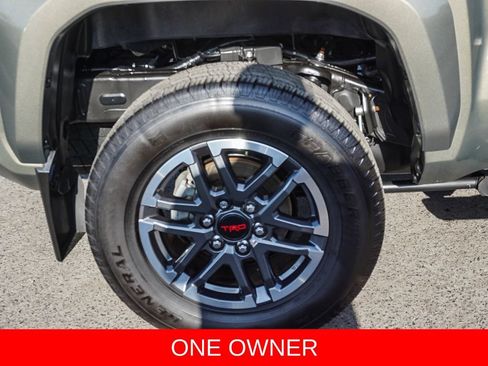 Used 2024 Toyota Tacoma TRD Sport RWD image 8