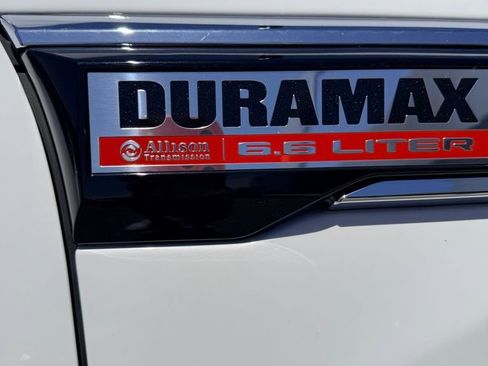 Used 2024 GMC Sierra 2500 Denali w/ Denali Reserve Package AWD/4WD image 12