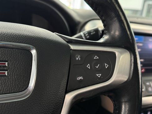 Used 2020 GMC Acadia SLT w/ Driver Alert Package II AWD/4WD image 22
