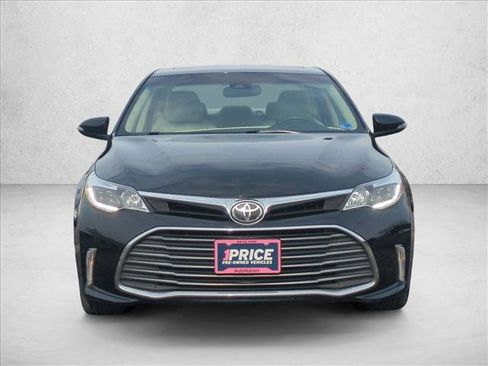Used 2017 Toyota Avalon Limited w/ All Weather Liner Package image 2