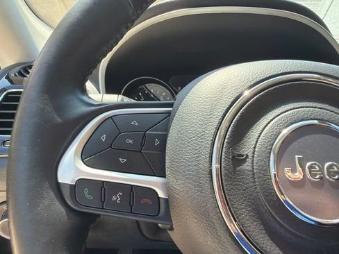 Used 2020 Jeep Compass Limited AWD/4WD image 20
