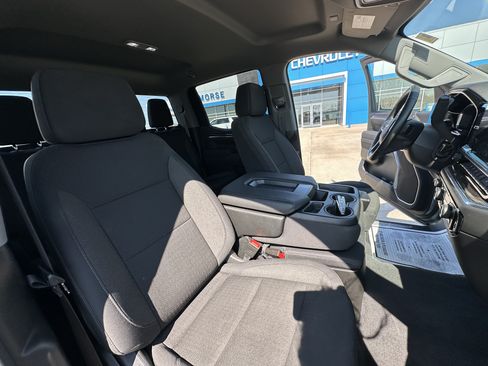 Certified 2026 Chevrolet Silverado 1500 LT AWD/4WD image 33