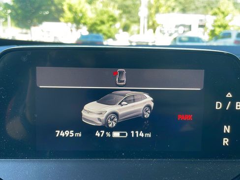 Used 2023 Volkswagen ID.4 Pro S Plus RWD image 3