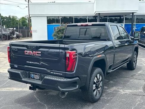 New 2026 GMC Sierra 2500 Denali w/ Denali Reserve Package AWD/4WD image 13