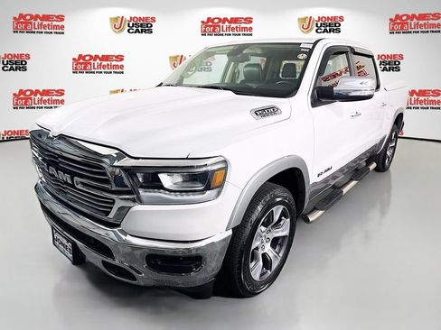 Used 2019 RAM 1500 Laramie AWD/4WD image 13