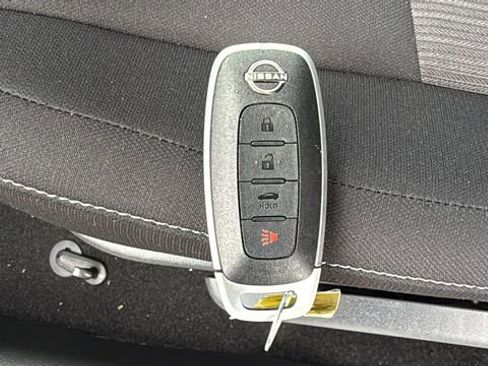 New 2025 Nissan Sentra SV image 29