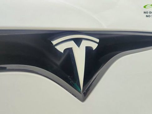 Used 2022 Tesla Model S AWD/4WD image 16