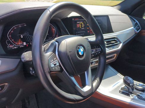 Used 2022 BMW X5 sDrive40i w/ Executive Package image 18