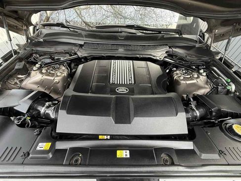 Used 2016 Land Rover Range Rover HSE image 30