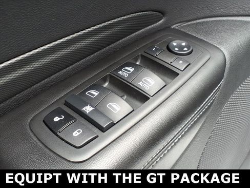 Used 2022 Dodge Durango GT image 16